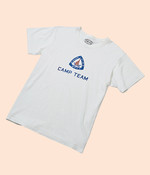 빈티지한 색감의 캠프 팀 티셔츠 7만2천8백원 반스 아웃피터스 by 오쿠스 제품. 