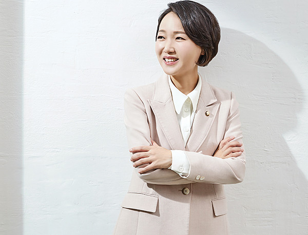 여성 정치인 릴레이 인터뷰 2_홍정민 더불어민주당 의원