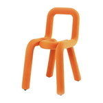 현대적 프렌치 스타일의 가구를 만드는 무스타슈와 스위스의 디자인 스튜디오 빅게임이 컬래버레이션한 체어. Bold Chair, 110만원 무스타슈 by 델라보테가. 